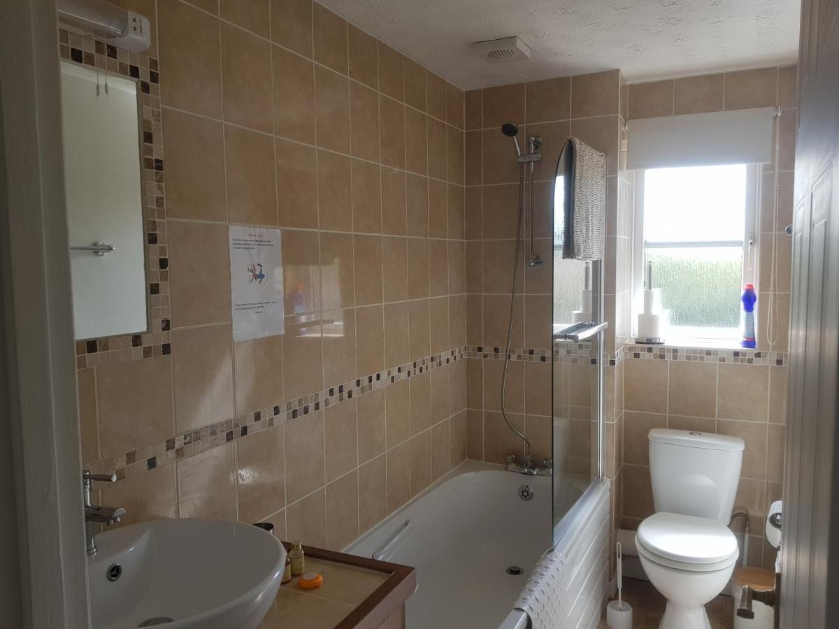 הוילה Charming 2-Bed House In טורקוואי מראה חיצוני תמונה